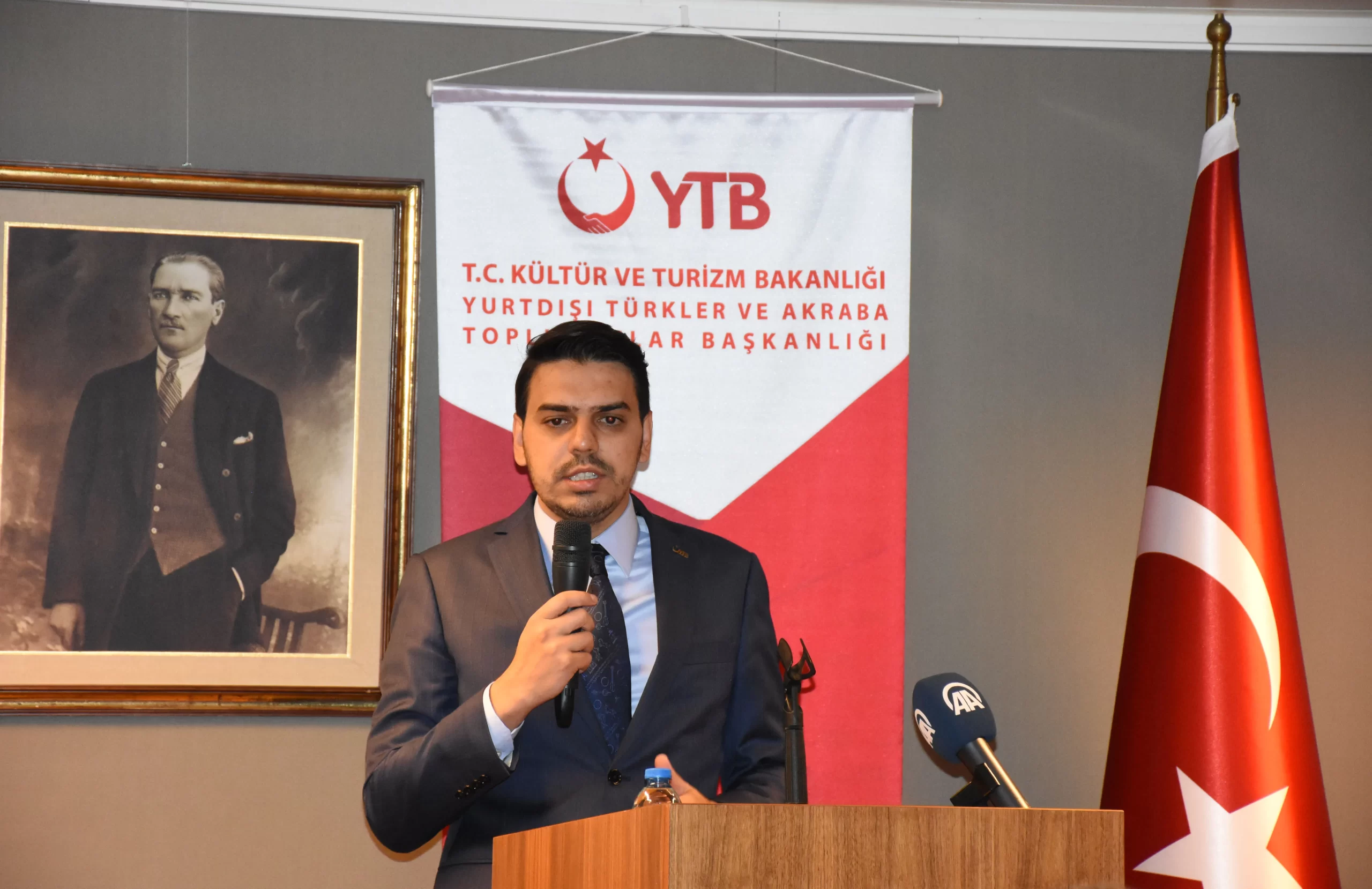 Yurtdışı Türkler ve Akraba Topluluklar Başkanı Abdullah Eren, YTB'nin yurt