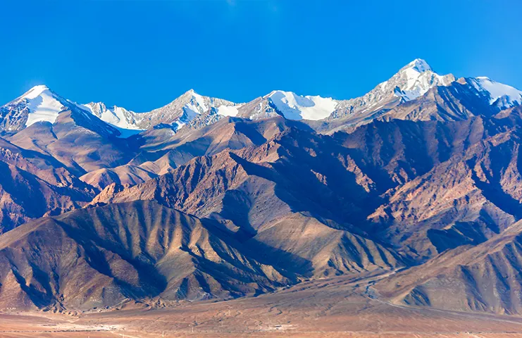 Tibet Platosu, dünyadaki en yüksek ve en zorlu bölgelerden biri