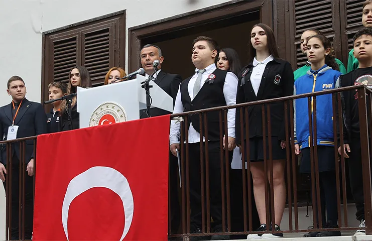 Türkiye Cumhuriyeti’nin kurucusu büyük önder Mustafa Kemal Atatürk, ebediyete intikalinin