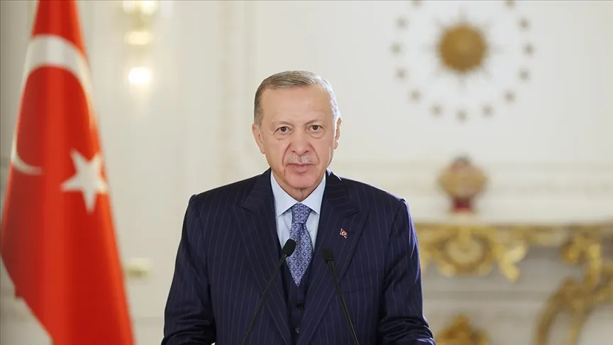 Cumhurbaşkanı Erdoğan, "Sakarya gaz sahasındaki ilk fazı oluşturan 10 kuyudan