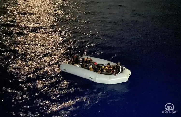 Avrupa Birliği (AB) Komisyonu Yunanistan'dan, talep ettiği ek göç fonunu