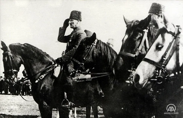 Büyük Önder Mustafa Kemal Atatürk komutasındaki Türk ordusunun 26 Ağustos'ta