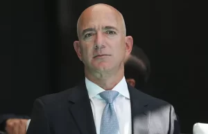 ABD'li e-ticaret devi Amazon'un kurucusu Jeff Bezos, şirketin 27'nci kuruluş