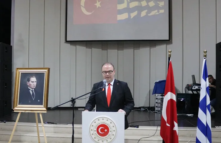 Türkiye Cumhuriyeti’nin kuruluş yıl dönümü, Batı Trakya’da da kutlandı. Türkiye’nin