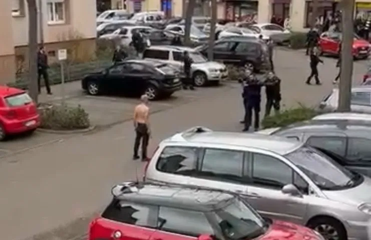 Almanya’nın Mannheim şehrinde polis, 49 yaşındaki bir Türk vatandaşını vurarak