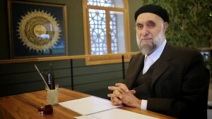 Hattatların Reisi olarak kabul edilen ünlü hattat Hasan Çelebi, 88