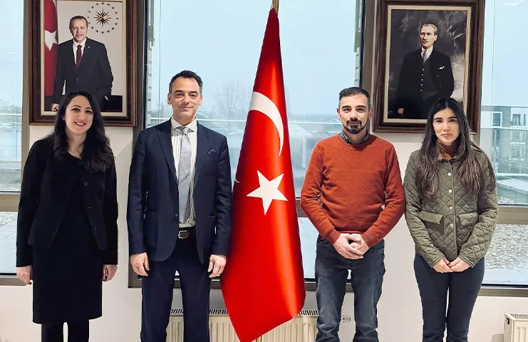 Merkez ofisi Essen-Mülheim’de bulunan RS-Reisemobile’nin Genel Müdürü Ramazan Sönmez, Türkiye