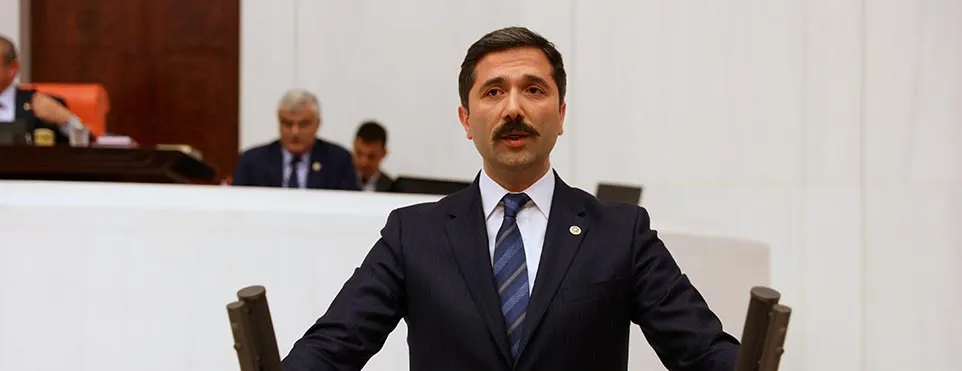 Almanya’da gerçekleştirilen ve vatandaşlarımızı hedef alan alçak saldırı ırkçılığın, bir