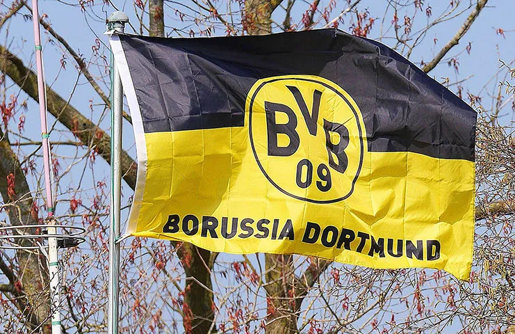  Almanya Birinci Futbol Ligi’nde (Bundesliga) Borussia Dortmund, Freiburg’u 5-1