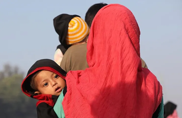 İngiltere Burma Rohingya Organizasyonu, Hindistan polisi tarafından ülkelerine iade etmek