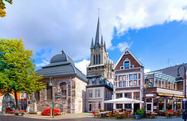 Aachen, tarihi yapılarından yemyeşil park alanlarına, modern eğlence yerlerinden huzur
