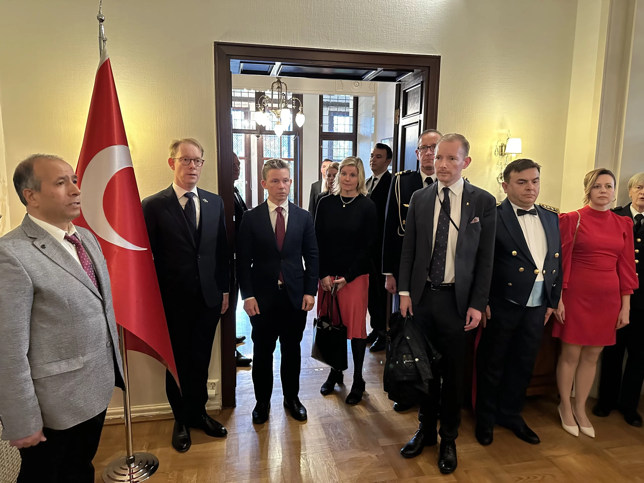 İsveç Dışişleri Bakanı Tobias Billström, 29 Ekim Cumhuriyet Bayramı'nı kutlayarak