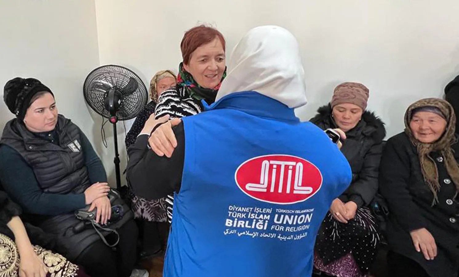 Diyanet İşleri Türk İslam Birliği’ne (DİTİB), "Sana ihtiyacı olan kardeşlerin