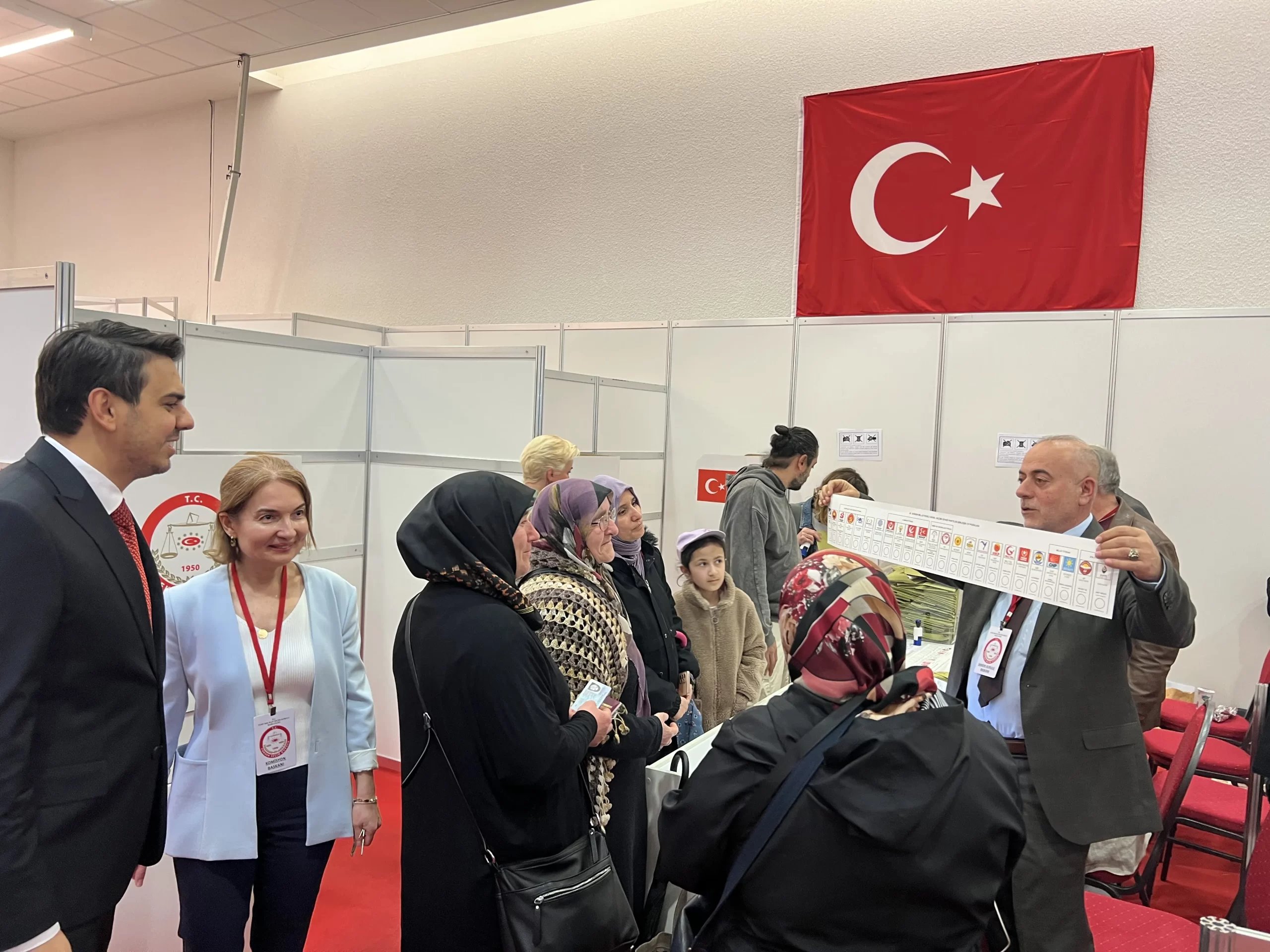 Yurtdışı Türkler ve Akraba Topluluklar (YTB) Başkanı Abdullah Eren, yurt