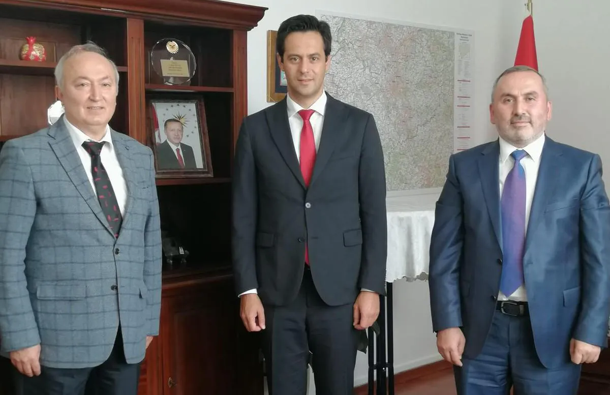 İslam Toplumu Milli Görüş (IGMG) Brühl Derneği yöneticileri, görevine yeni