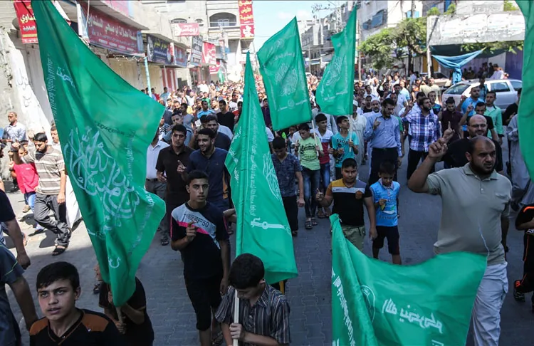 Almanya'da yapılan yasa değişikliğiyle Filistin İslami Direniş Hareketi (Hamas) bayrağı
