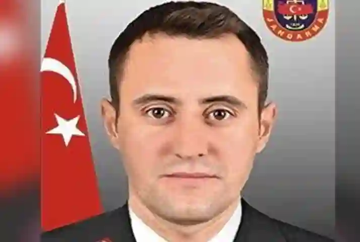 İçişleri Bakanı Ali Yerlikaya sosyal medya hesabından yaptığı paylaşımda Jandarma