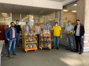 Almanya’da Türk STK’lar Sağlık Çalışanları, Hasta ve Yaşlılara Destek Oluyor.