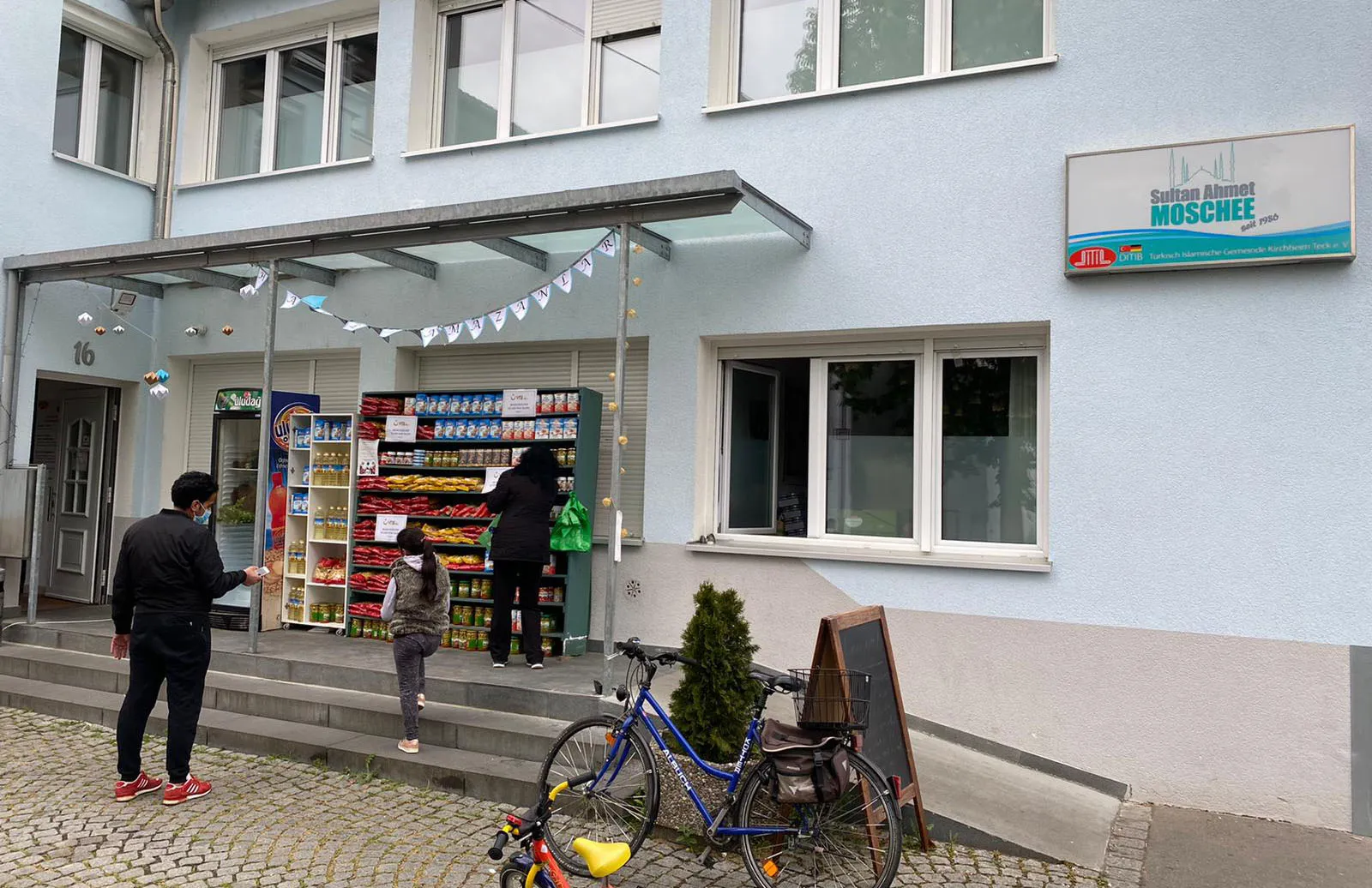Yurtdışı Türkler ve Akraba Topluluklar Başkanlığı (YTB), Almanya'nın Baden-Württemberg eyaletinde