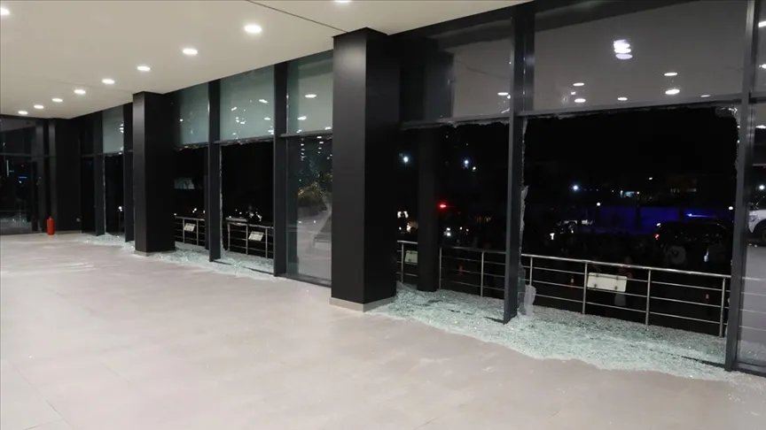 ABD askerlerinin konuşlu olduğu Erbil'deki havalimanına yapılan roketli saldırıda, 4'ü