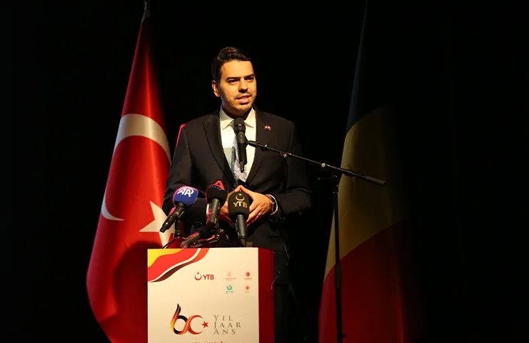 YTB Başkanı Abdullah Eren tekrarlanan seçimde de zafere ulaşan Brüksel