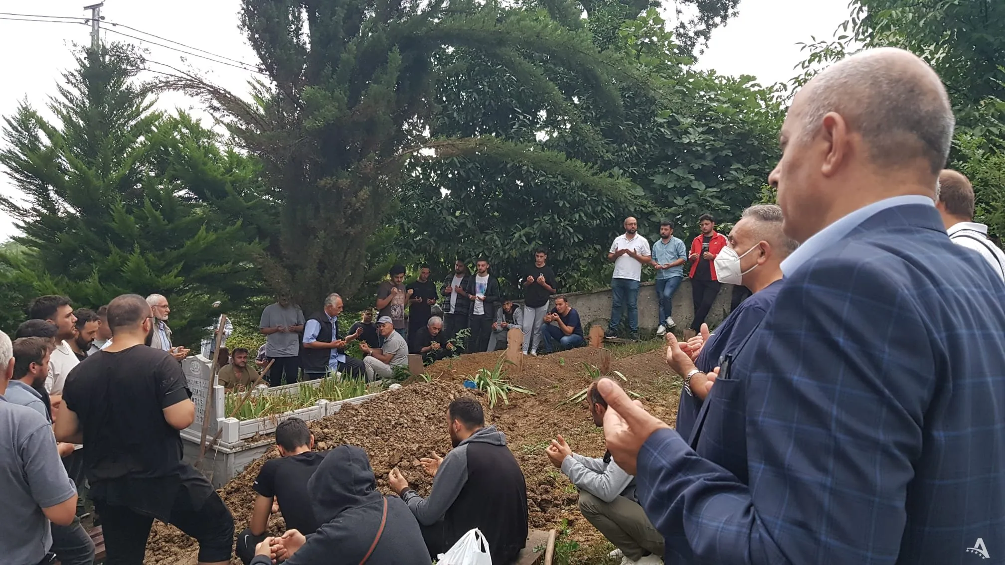 Avrupa'da kurulan ilk Türk televizyonu olarak bilinen Kanal Avrupa'nın imtiyaz