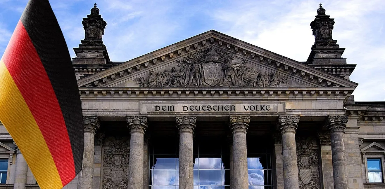 (Yasin Baş/Düsseldorf). Kuzey Ren Vestfalya eyalet hükümeti bu yıl içerisinde