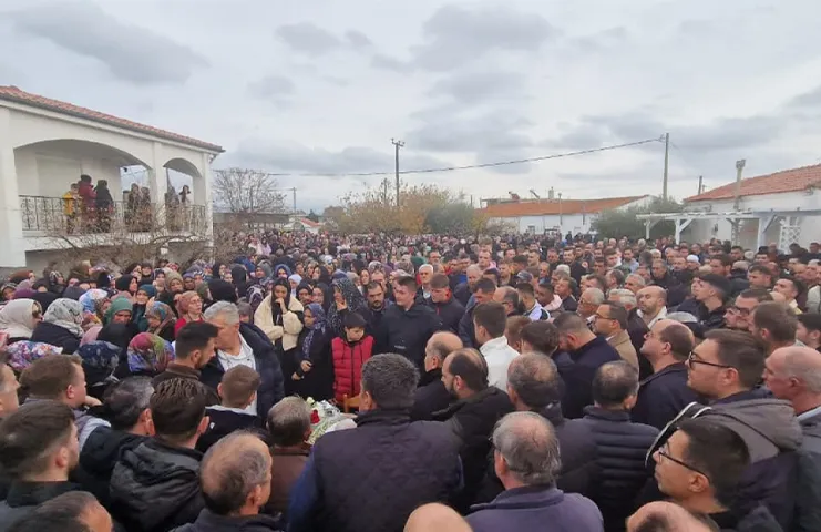 Polis aracının çarpması sonucu hayatını kaybeden 19 yaşındaki Ayşe Kadri