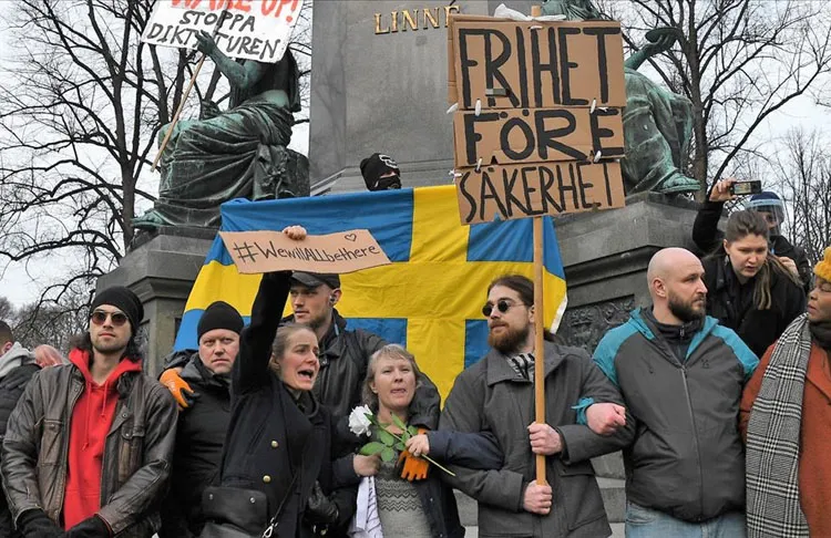 İsveç'in başkenti Stockholm ile Göteborg ve Malmö kentlerinde yeni tip