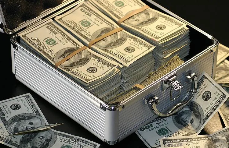 Milyarderlerin servetleri yeni tip virüs salgını sürecinde 4 trilyon dolar
