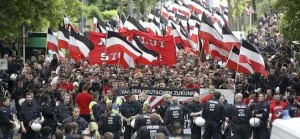 Almanya’da Neonazilere yönelik polis aramalarında ele geçirilen silah sayısında artış