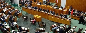Avusturya’da merkez sağ Halk Partisi (ÖVP) ve Yeşiller Partisinin oluşturduğu