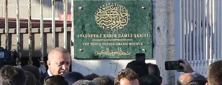 Türkiye Cumhurbaşkanı Recep Tayyip Erdoğan, yarın kılınacak cuma namazı ile