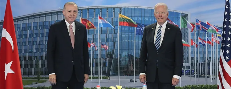 Cumhurbaşkanı Erdoğan ile ABD Başkanı Biden, NATO Zirvesi kapsamındaki bir
