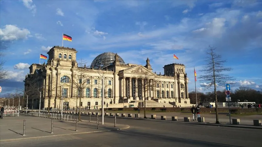 ABD'de Kongreye düzenlenen baskının ardından Almanya Federal Meclis (Bundestag) binası