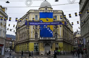 Bosna Hersek, 29 Şubat-1 Mart 1992’de yapılan referandumla Yugoslavya’dan ayrılarak
