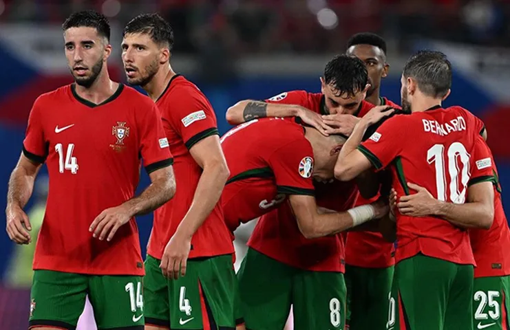 2024 Avrupa Futbol Şampiyonası'nda (EURO 2024) Türkiye'nin de bulunduğu F