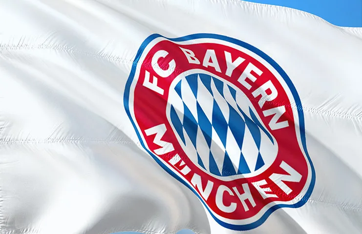 Almanya Birinci Futbol Ligi (Bundesliga) ekibi Bayern Münih’in kalesini koruyan