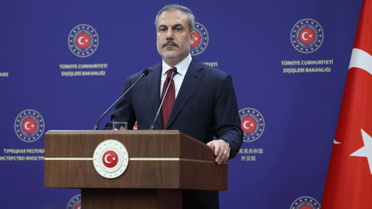  Fidan ve mevkidaşı Bedr Abdulati, Mısır Cumhurbaşkanı Sisi'nin planlanan Türkiye