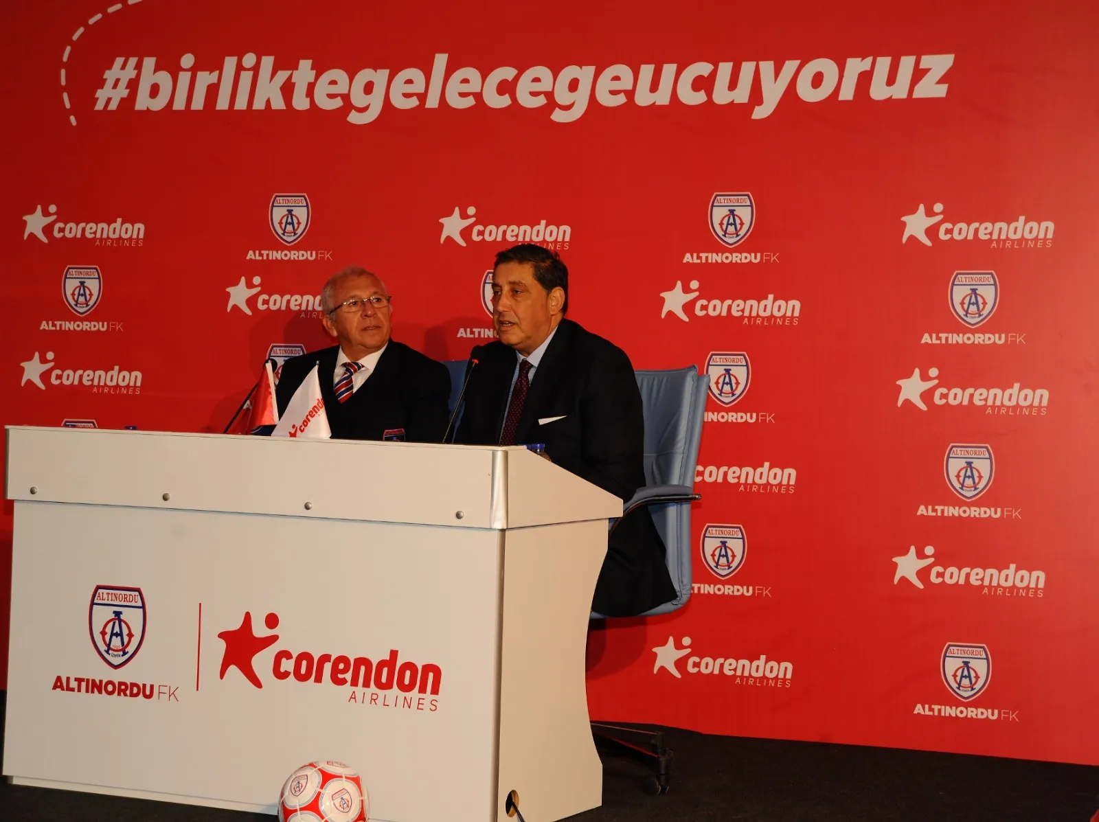 45 ülke, 145 havalimanına yılda 4 milyon yolcu taşıyarak Avrupa