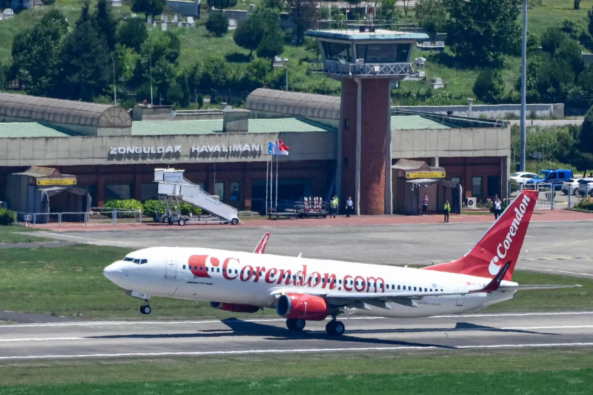Pandemi sebebiyle uluslararası uçuşlarına ara veren Corendon Airlines, 26 Haziran