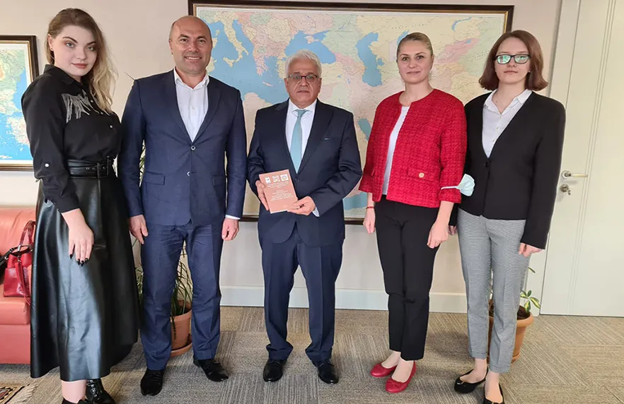 TİKA Başkan Yardımcısı Çevik Gagavuz temsilcilerini kabul etti