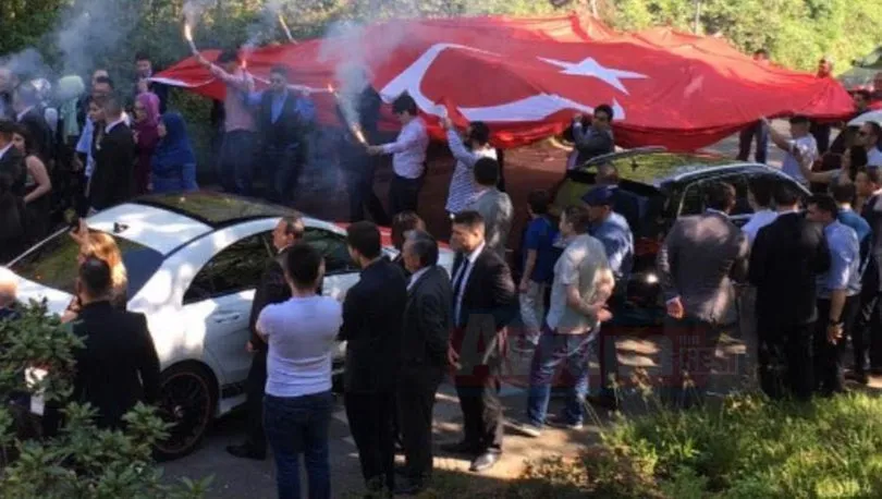 Almanya'da son dönemde gündem olan Türk düğün konvoylarını değerlendiren Türkiye