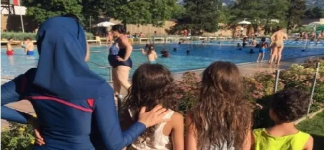 Fransa'da danıştay, haşema yasağının temel haklara aykırı olduğuna hükmetti.