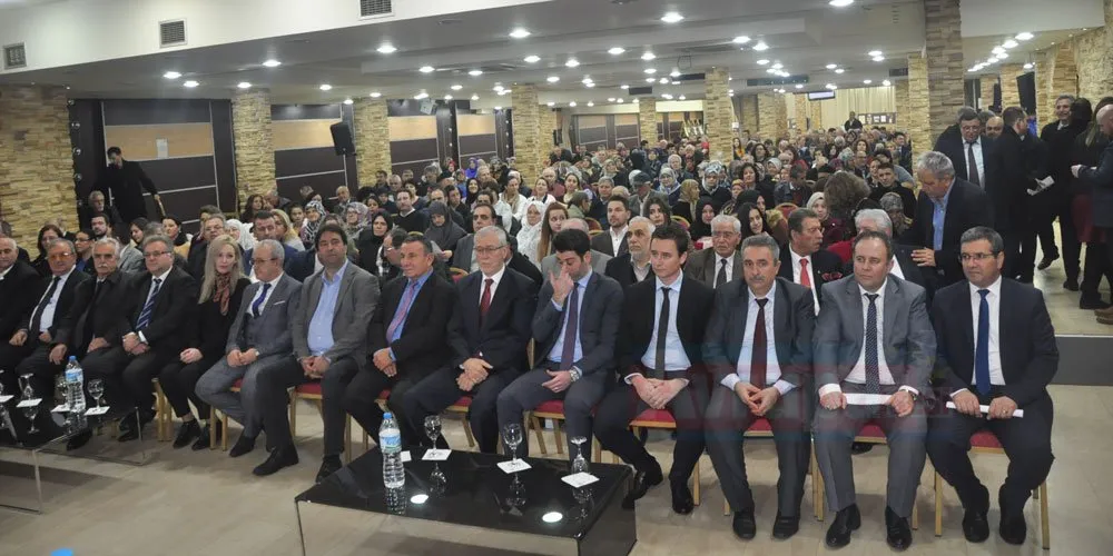 GÜMÜLCİNE
