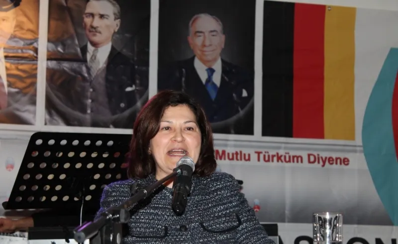 Sanayi üretimi aylık bazda arttı.