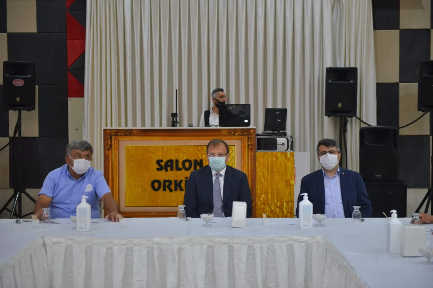 TBMM İnsan Haklarını İnceleme Komisyon Başkanı Hakan Çavuşoğlu ve 