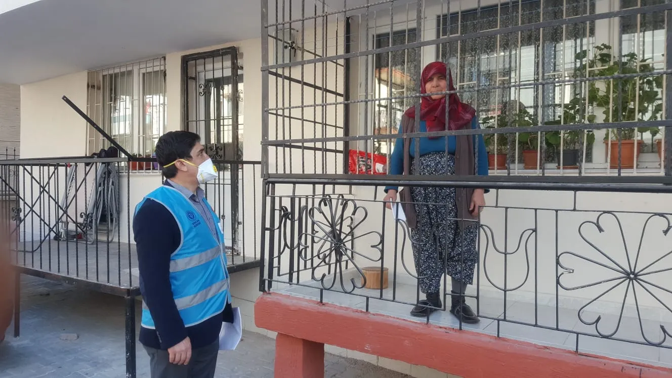 Ankara’da 81 yaşındaki Elife Soydemir, devletin 65 yaş üstü emeklilere