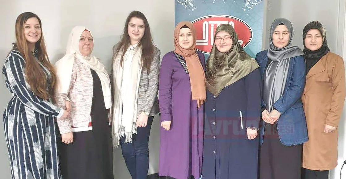 1 Temmuz günü, Merve el-Şerbini anısına Almanya’da Müslüman Karşıtı Irkçılığa