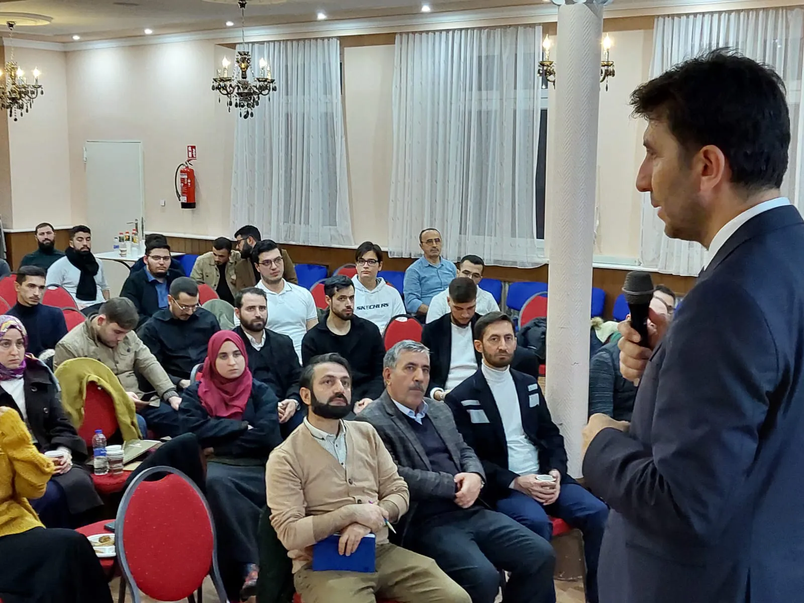 Diyanet İşleri Türk İslam Birliği (DİTİB) Berlin ve Hamburg Dini